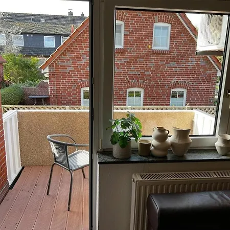 Luettje Duene, Apartment
